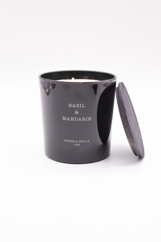 Vela Premium XL. Manjericão e mandarim. Coleção Boutique CERERIA MOLLA 1899. Feito à mão. +/- 80 horas
