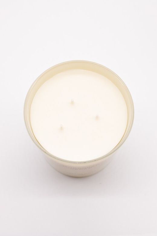 Vela Premium XL. Cedro marroquino. CERERIA MOLLA Coleção Boutique 1899. Feito à mão. +/- 80 horas