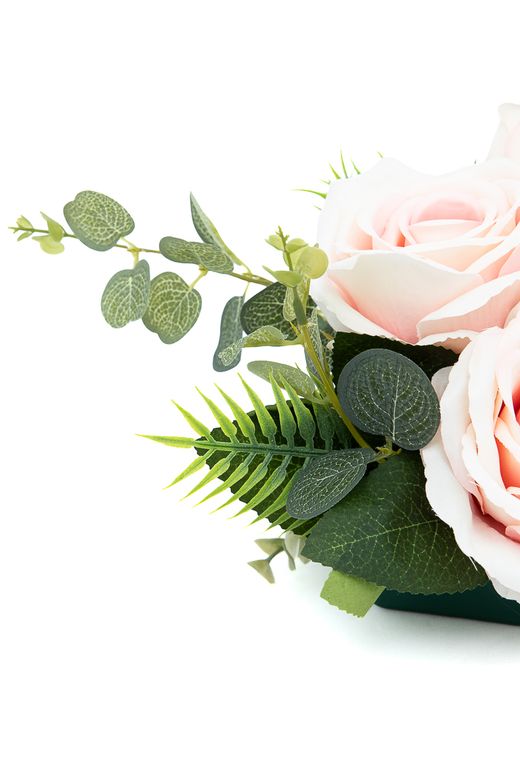 Vivaz centro floral pequeño de cementerio en colores rosas